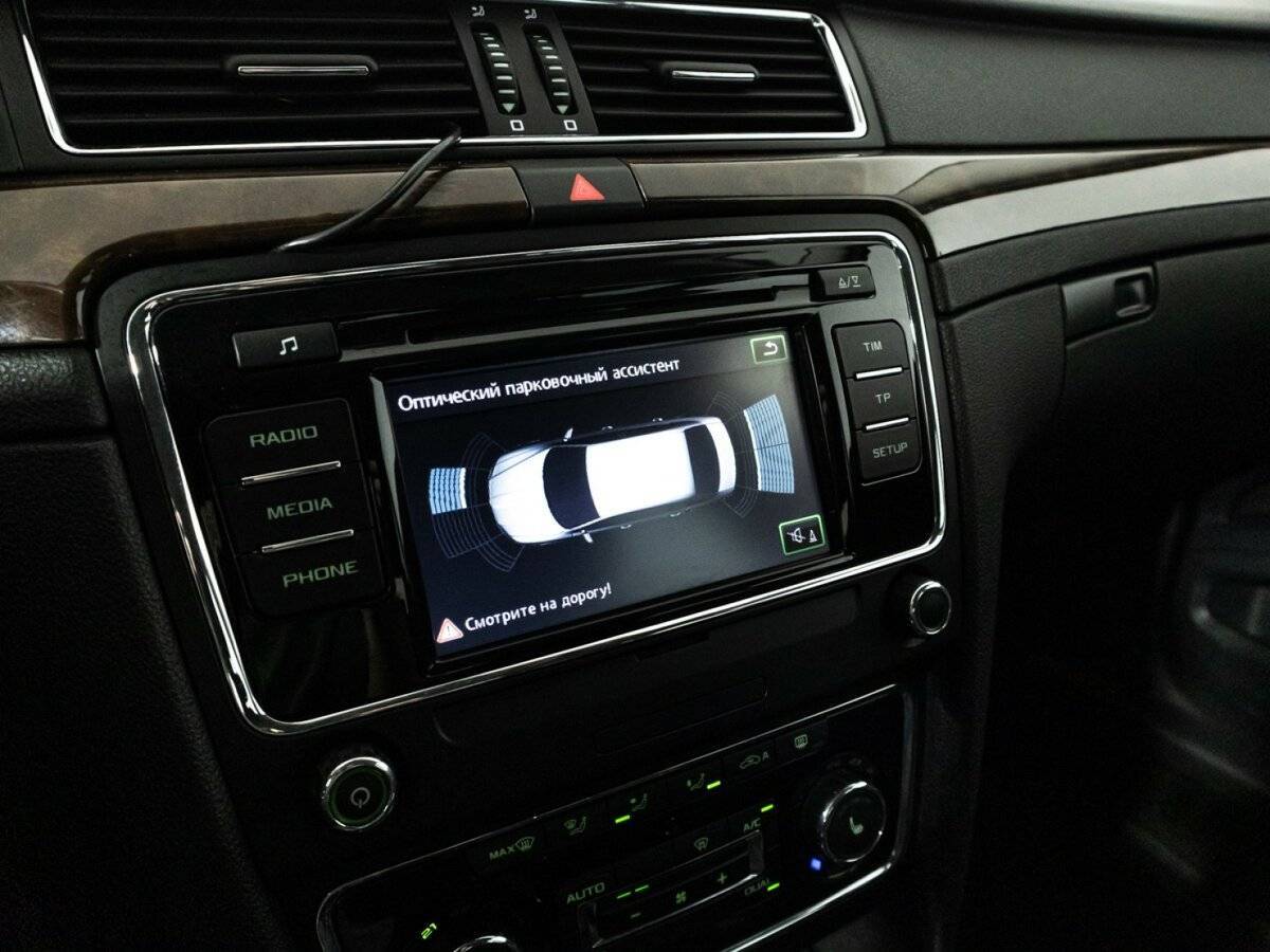 Skoda Superb б/у, 2013, Роботизированная. Фото: #17