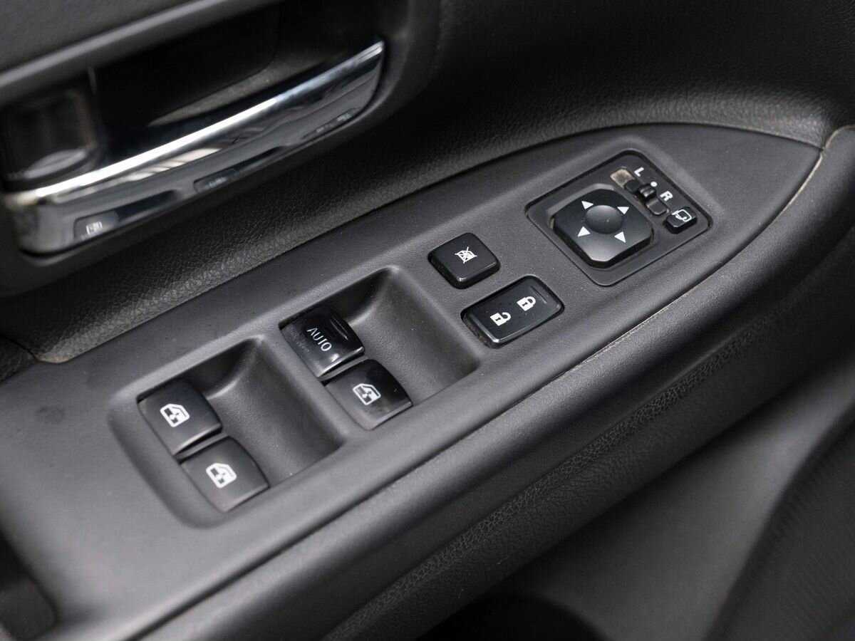 Mitsubishi Outlander б/у, 2015, Вариатор. Фото: #24