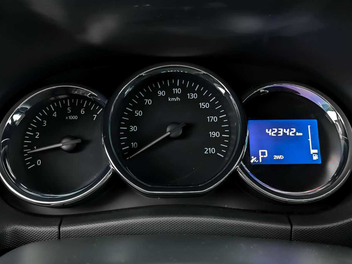 Renault Duster б/у, 2016, Автоматическая. Фото: #10