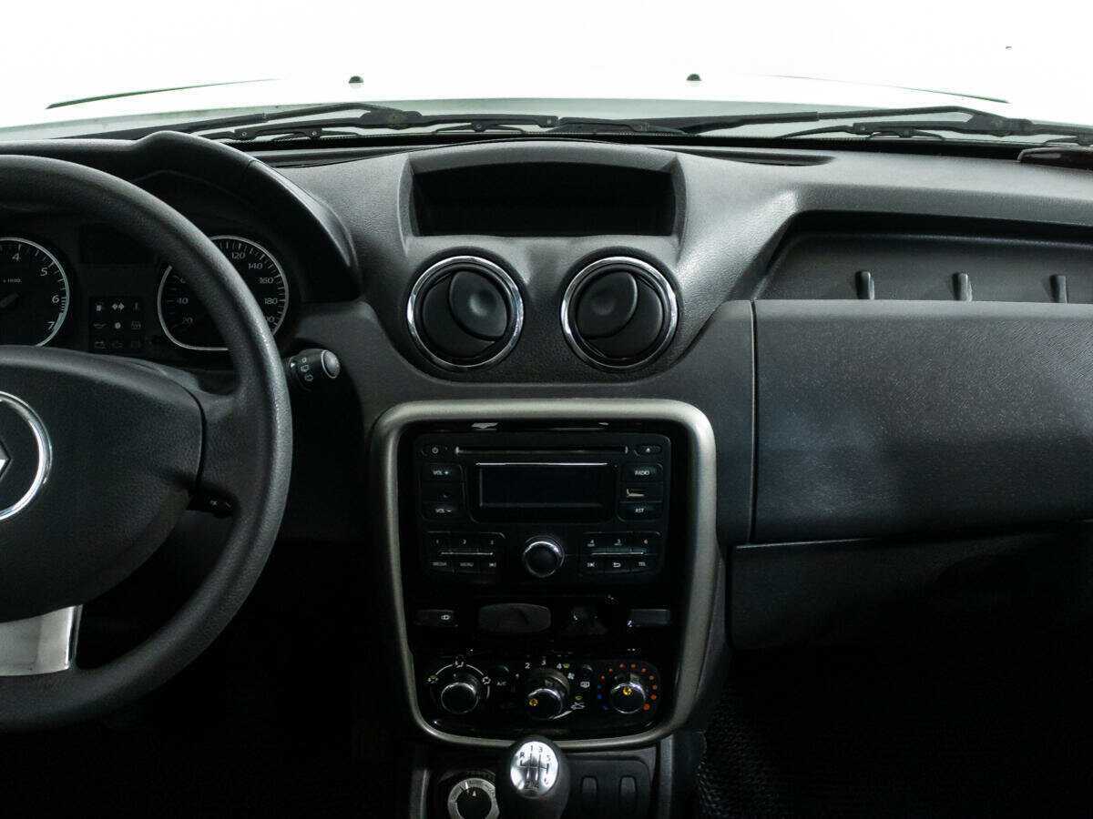 Renault Duster б/у, 2015, Механическая. Фото: #13