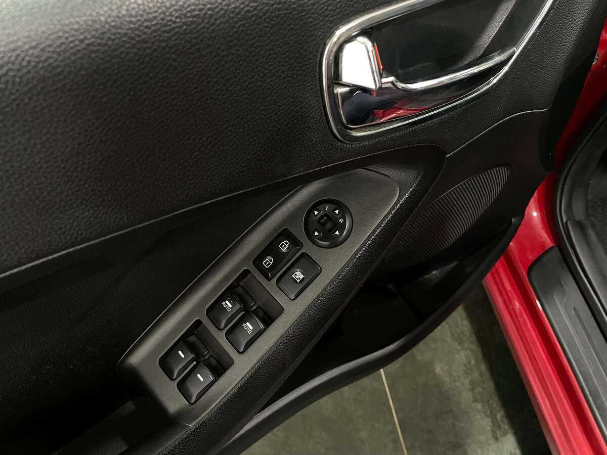 Kia Cerato б/у, 2013, Механическая. Фото: #6