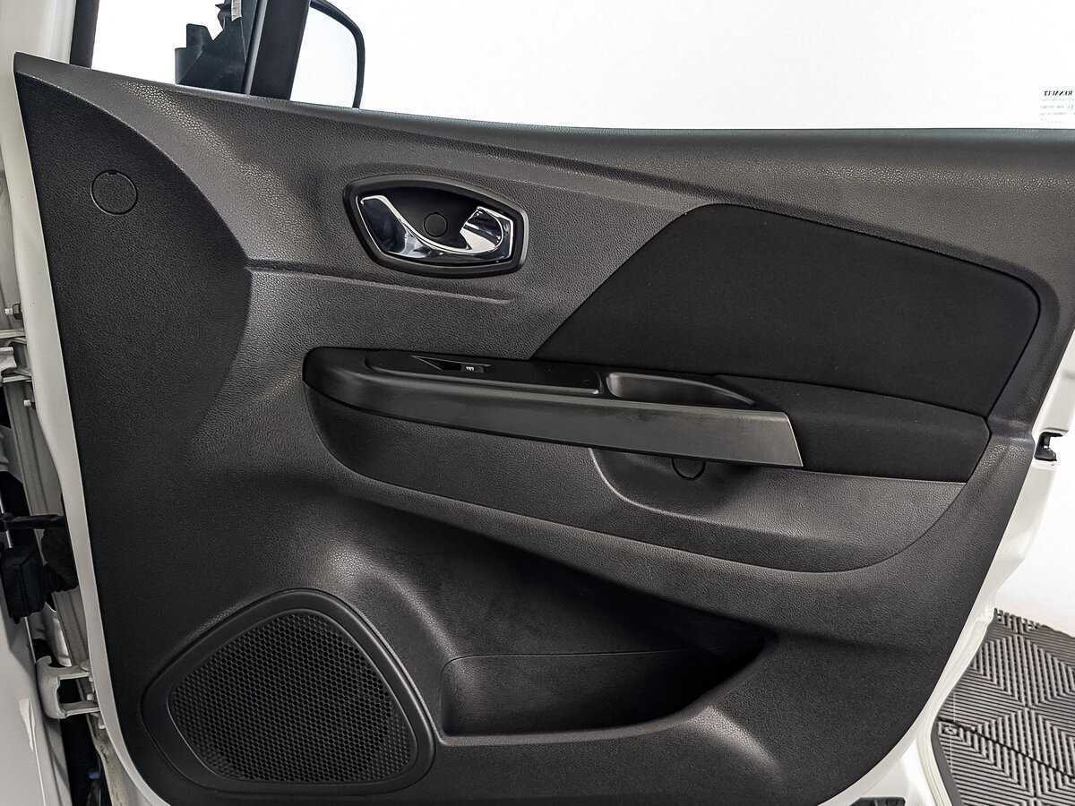 Renault Kaptur б/у, 2019, Вариатор. Фото: #20