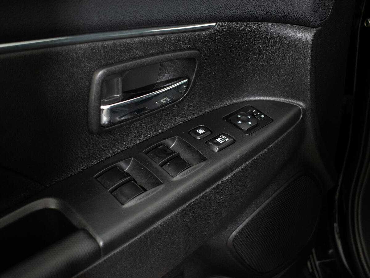 Mitsubishi ASX б/у, 2014, Механическая. Фото: #14