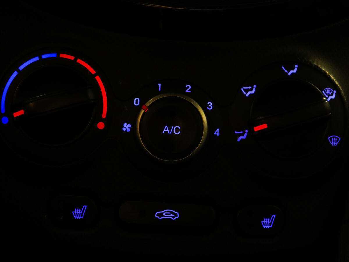 Hyundai Solaris б/у, 2014, Автоматическая. Фото: #14