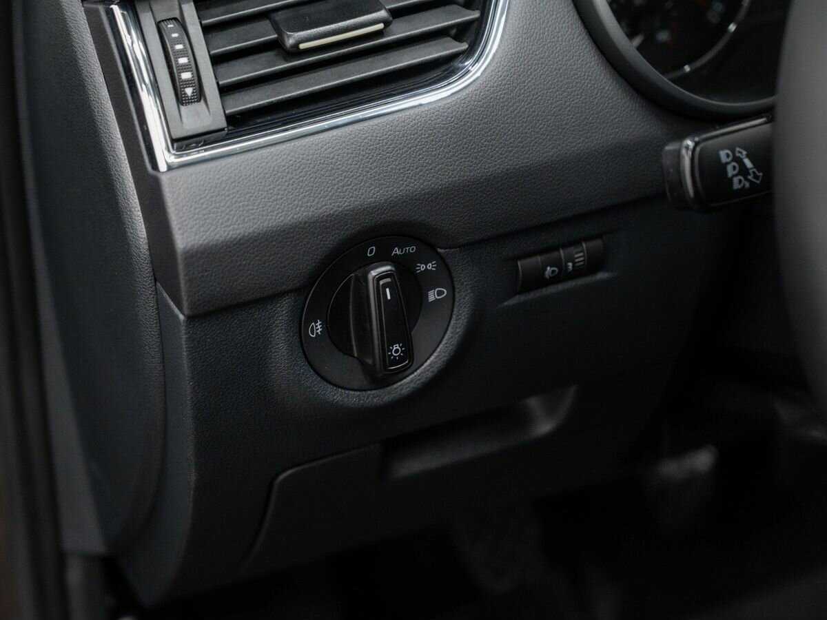 Skoda Octavia б/у, 2013, Механическая. Фото: #15