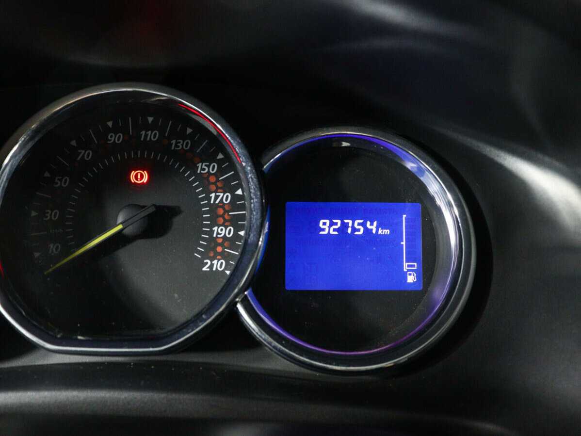 Renault Sandero б/у, 2018, Механическая. Фото: #8