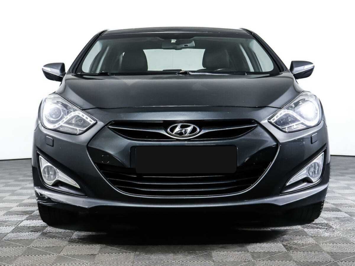 Hyundai i40 б/у, 2013, Автоматическая. Фото: #1