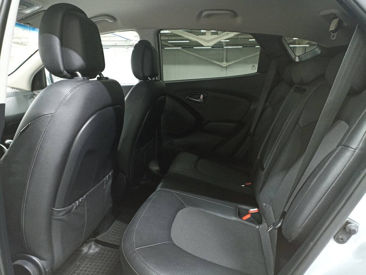 Hyundai ix35 б/у, 2014, Механическая. Фото: #11