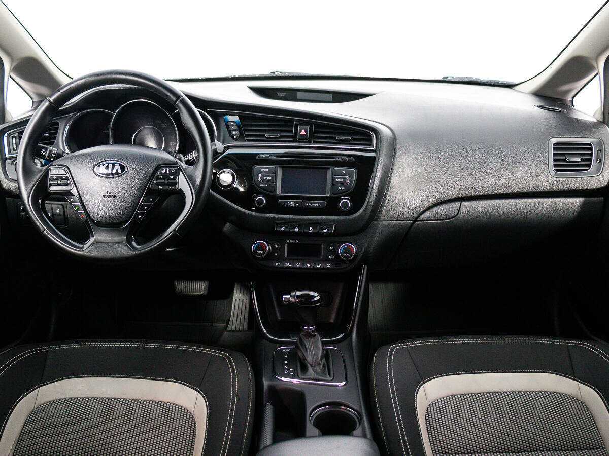Kia Ceed б/у, 2016, Роботизированная. Фото: #13