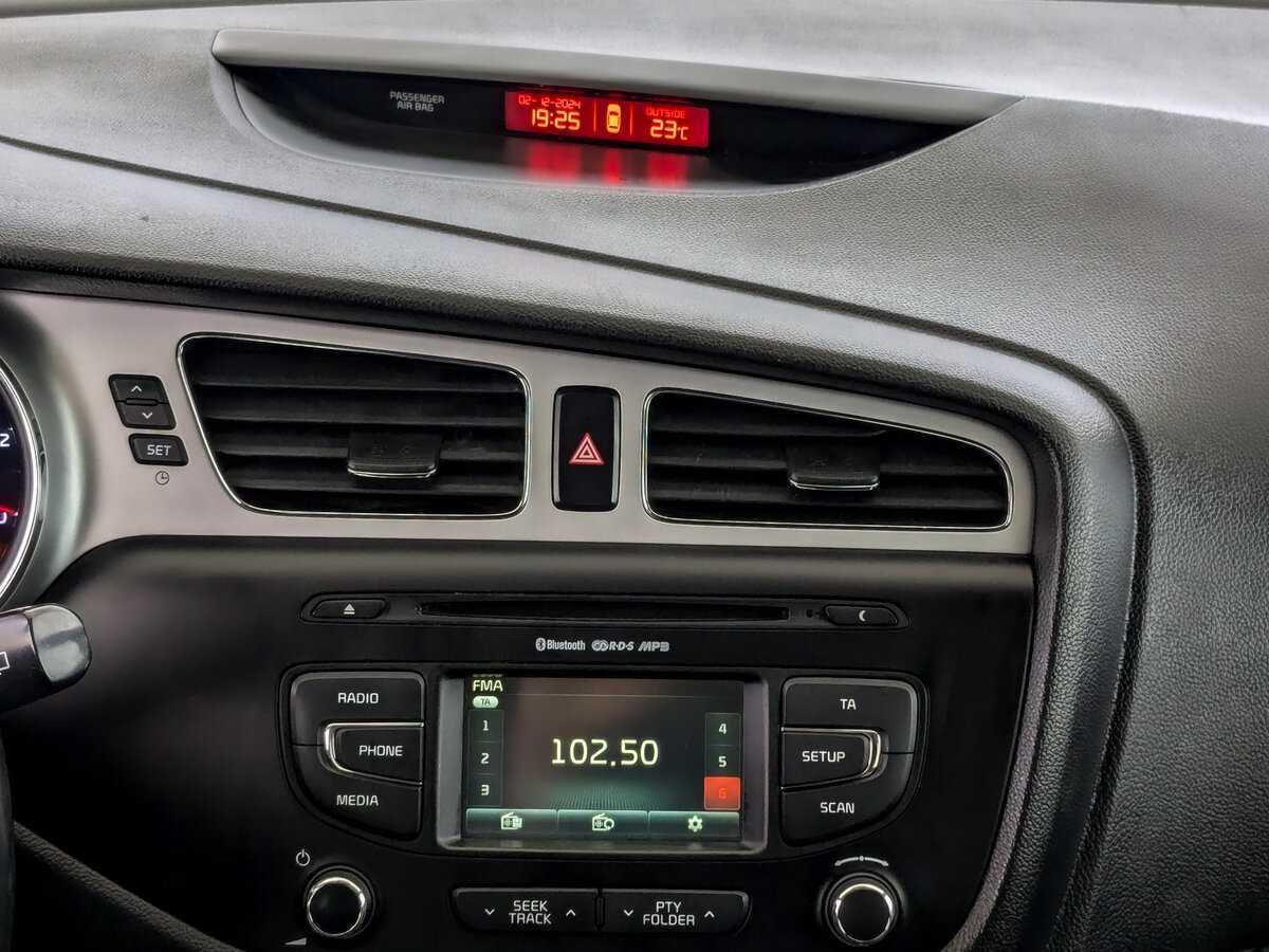 Kia Ceed б/у, 2014, Автоматическая. Фото: #14