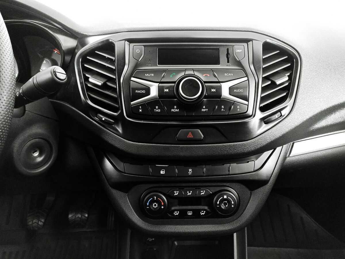 Lada (ВАЗ) Vesta б/у, 2021, Механическая. Фото: #10