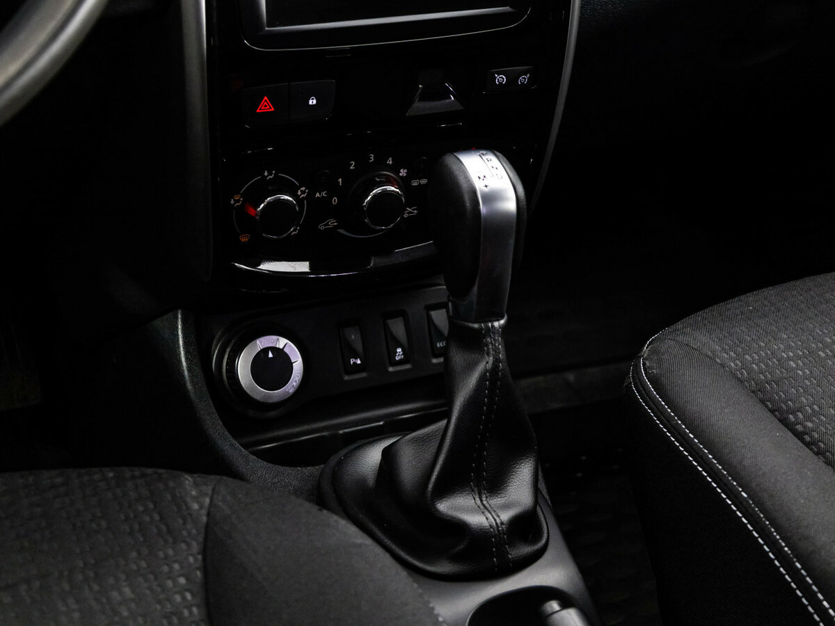 Nissan Terrano б/у, 2019, Автоматическая. Фото: #8