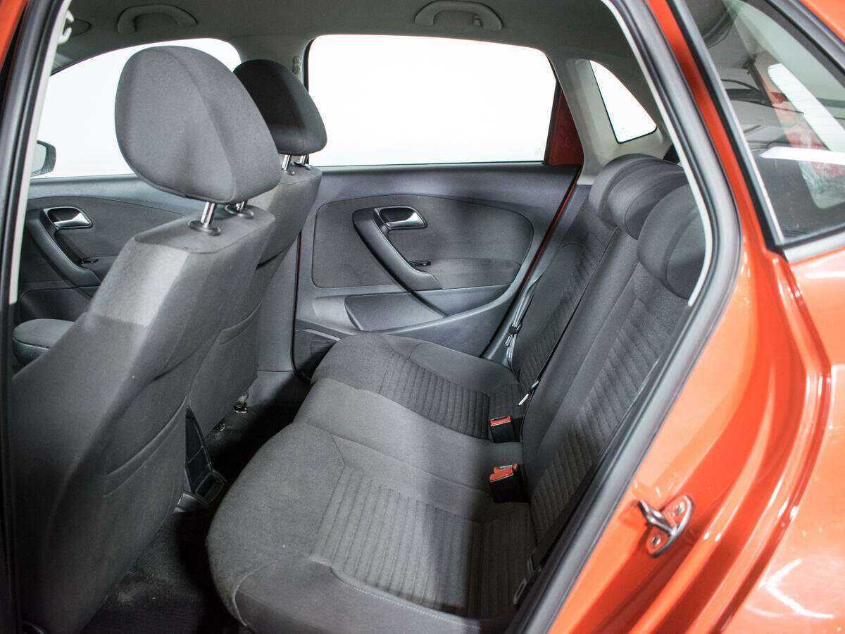 Volkswagen Polo б/у, 2012, Роботизированная. Фото: #9