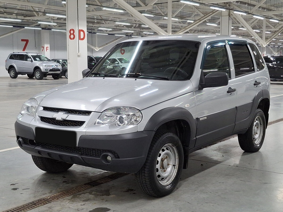 Chevrolet Niva б/у, 2018, Механическая. Фото: #0