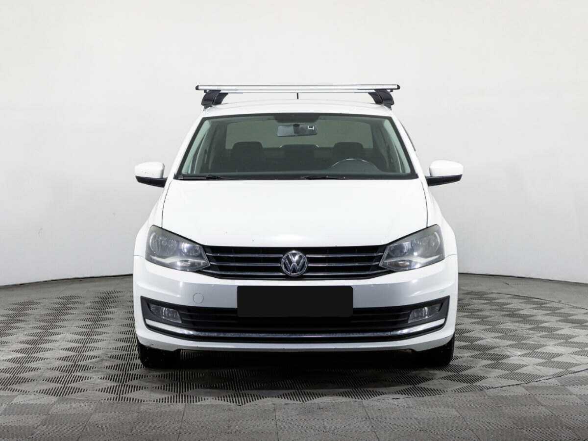 Volkswagen Polo б/у, 2017, Роботизированная. Фото: #1