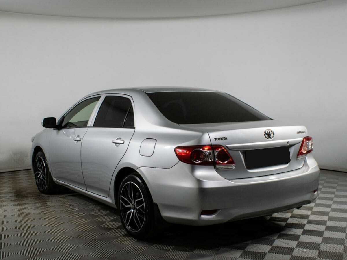 Toyota Corolla б/у, 2012, Механическая. Фото: #6