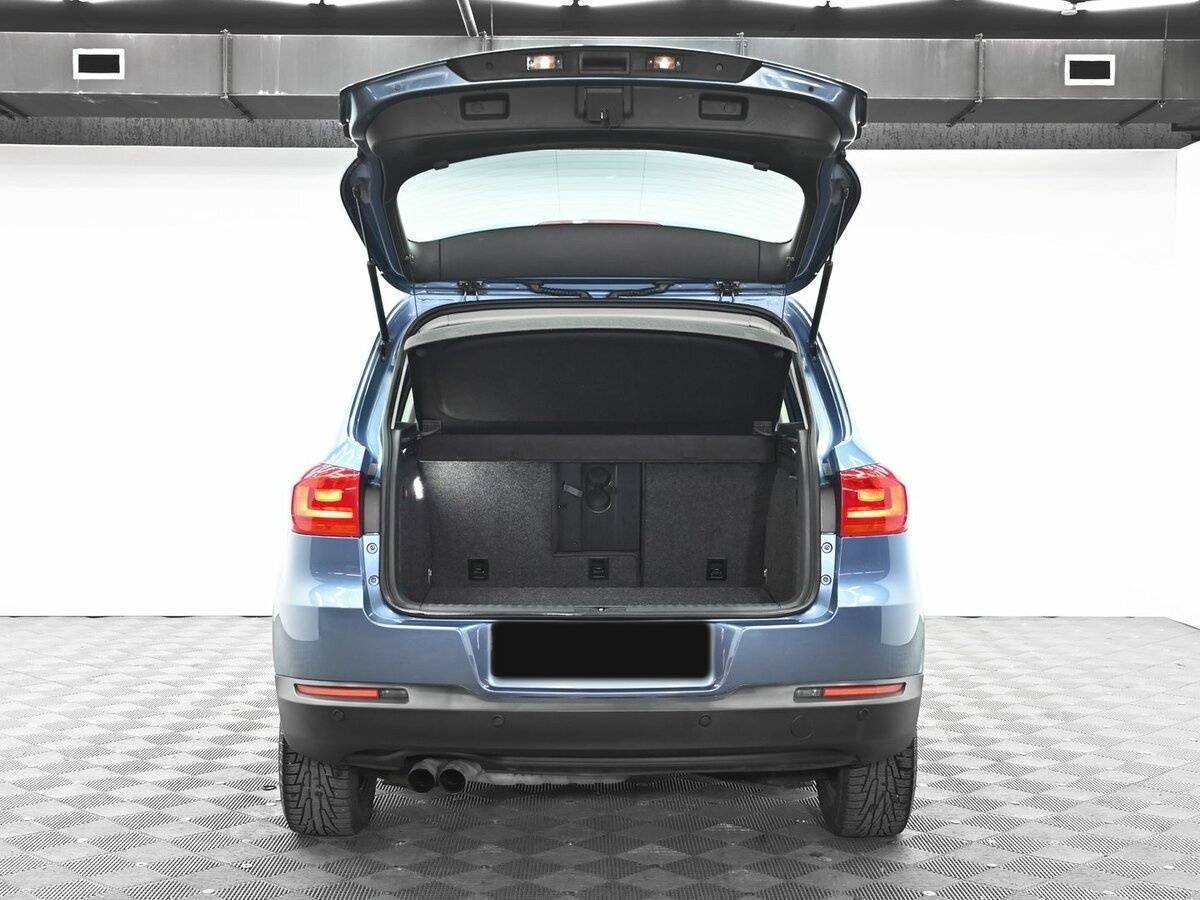 Volkswagen Tiguan б/у, 2012, Автоматическая. Фото: #4