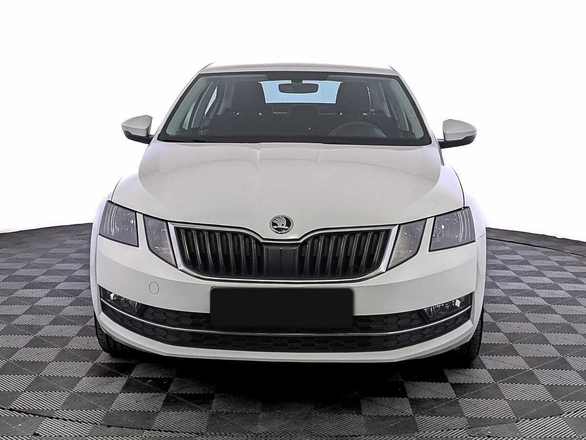 Skoda Octavia б/у, 2019, Механическая. Фото: #1