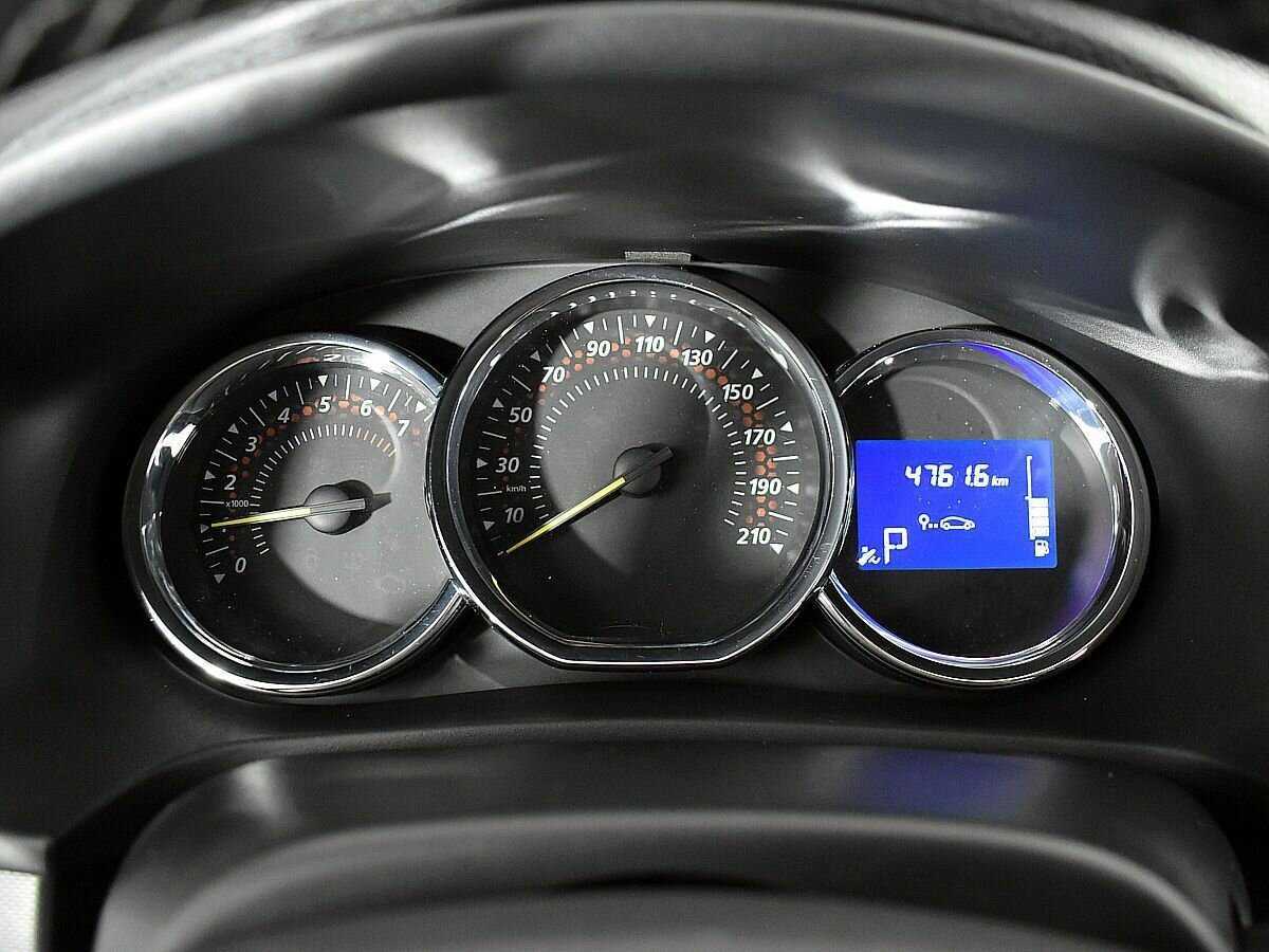 Renault Sandero б/у, 2017, Автоматическая. Фото: #11