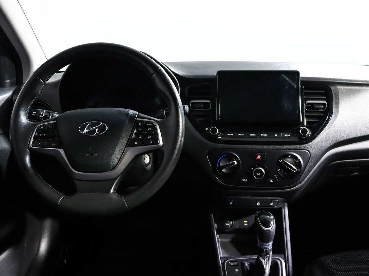 Hyundai Solaris б/у, 2021, Автоматическая. Фото: #11