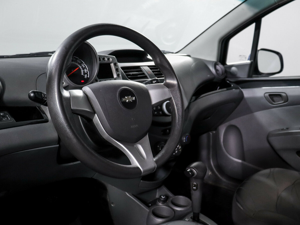 Chevrolet Spark б/у, 2014, Автоматическая. Фото: #12