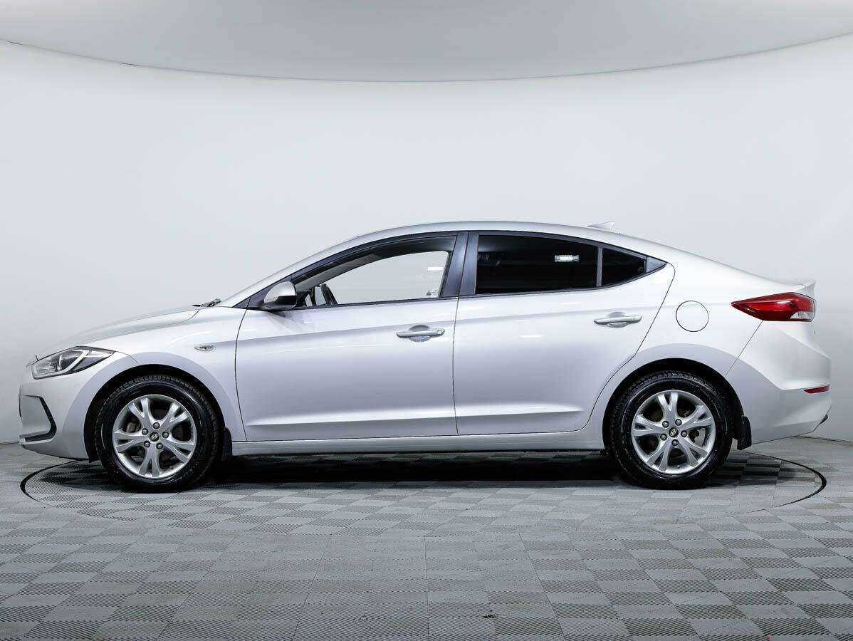 Hyundai Elantra б/у, 2018, Механическая. Фото: #6