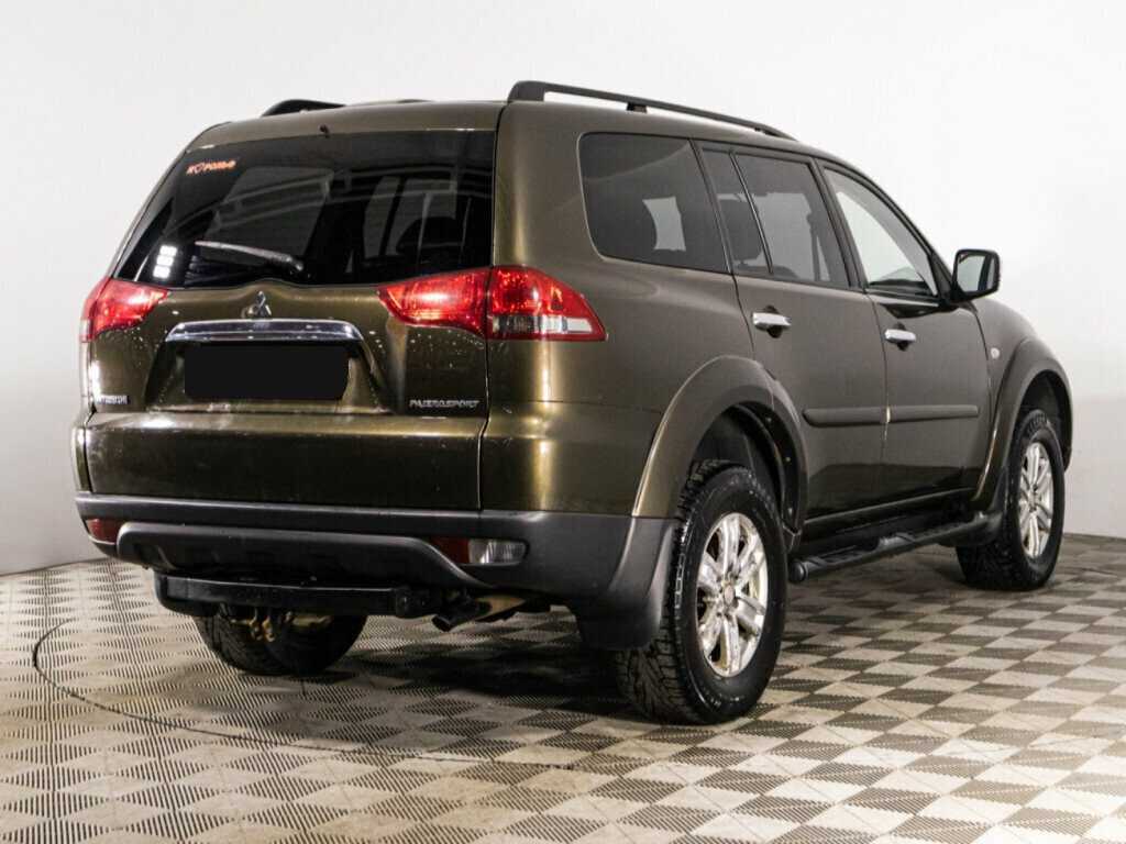 Mitsubishi Pajero Sport б/у, 2014, Автоматическая. Фото: #4