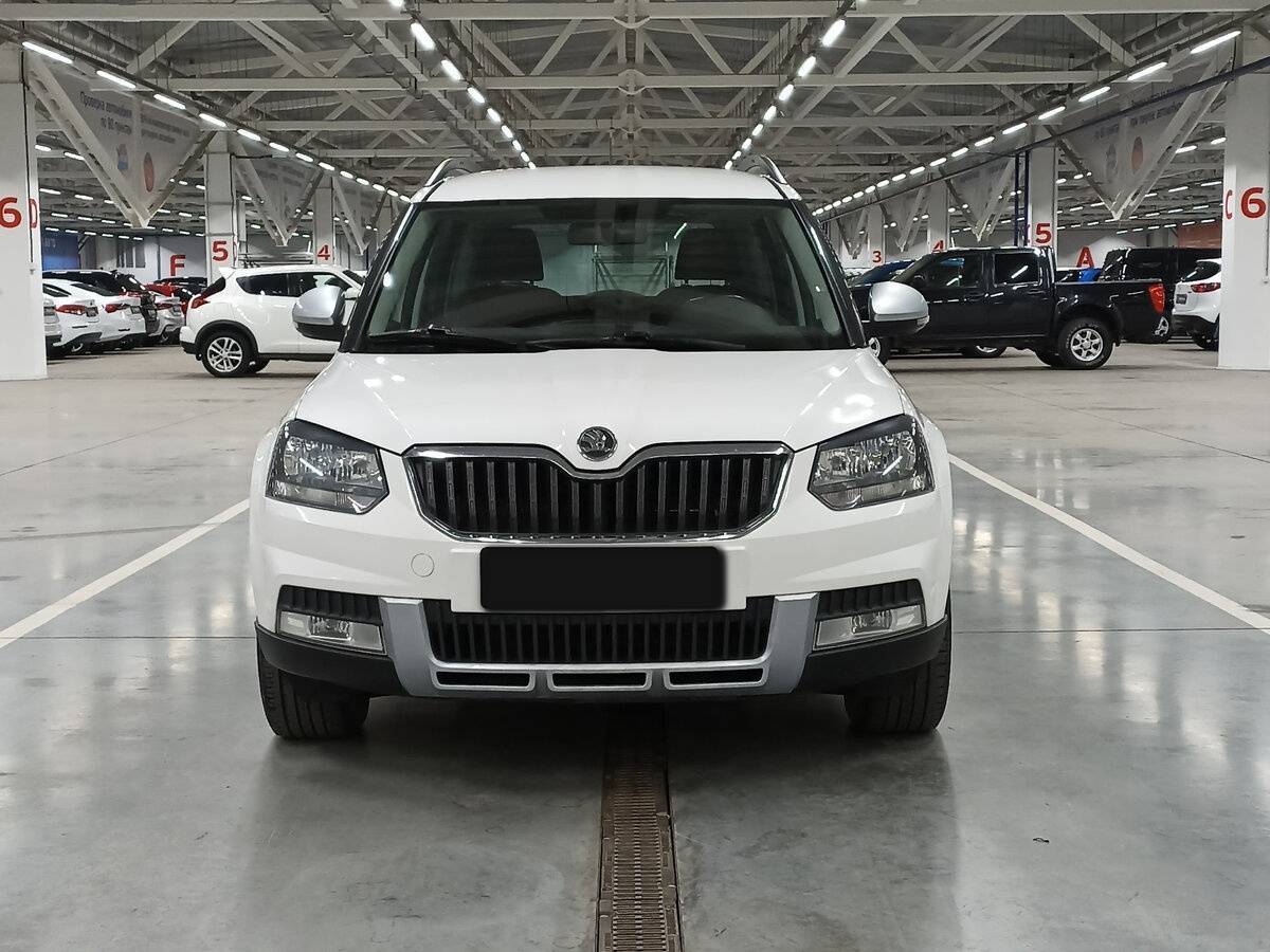 Skoda Yeti б/у, 2014, Роботизированная. Фото: #1