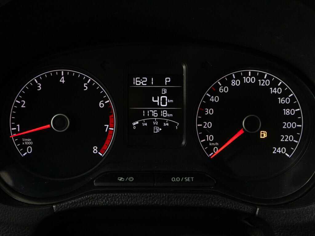 Volkswagen Polo б/у, 2016, Автоматическая. Фото: #11