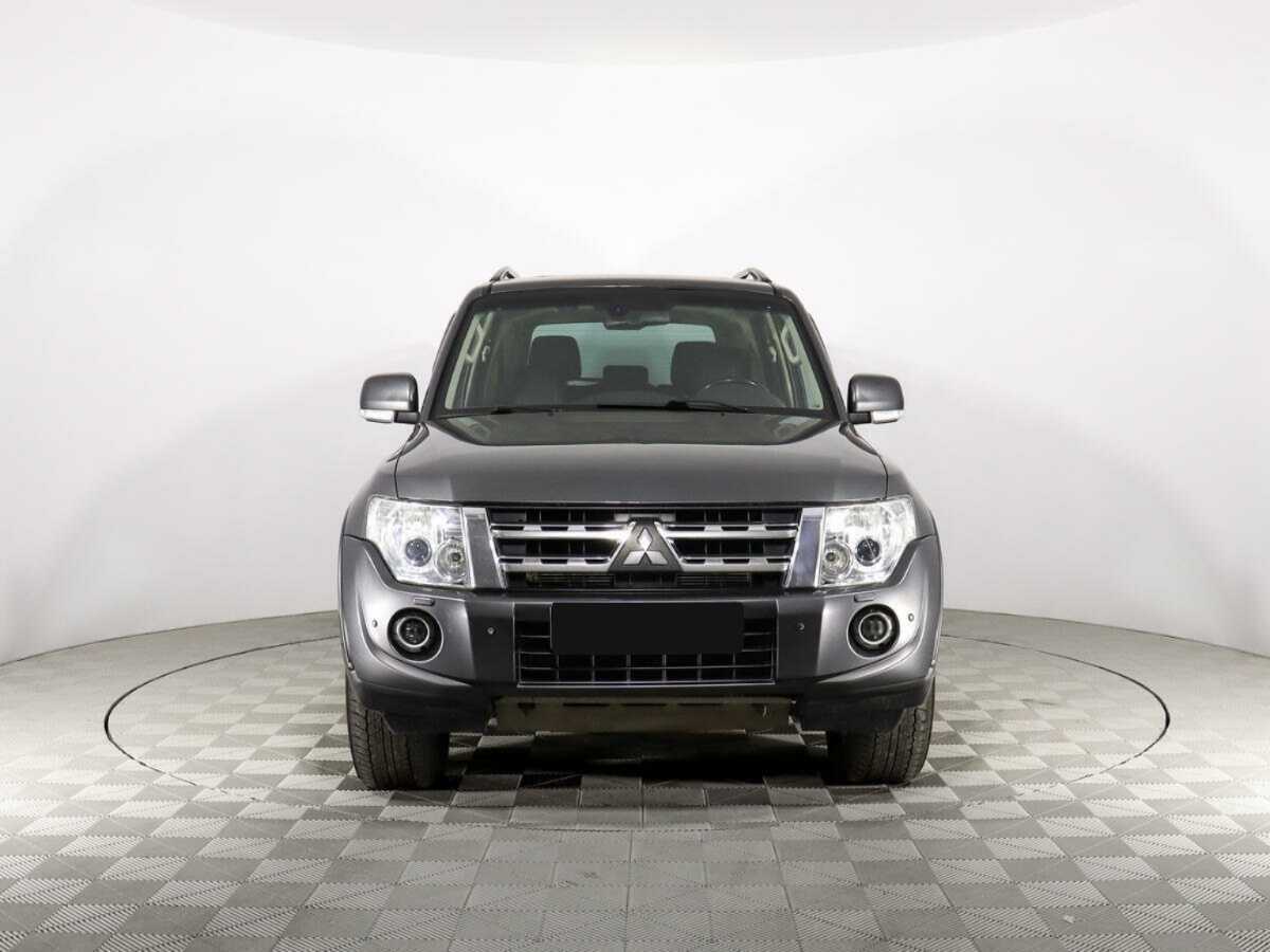 Mitsubishi Pajero б/у, 2012, Автоматическая. Фото: #1