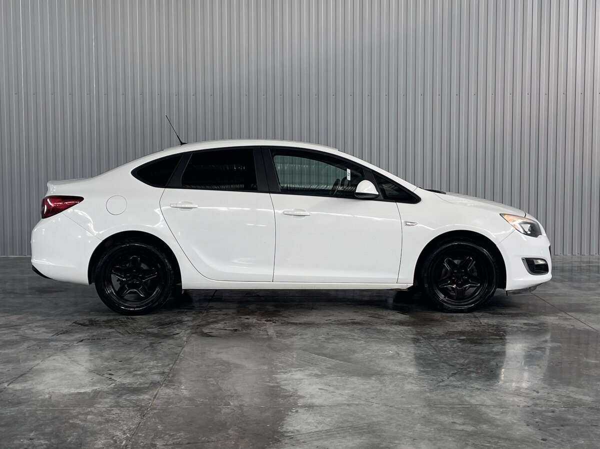 Opel Astra б/у, 2013, Автоматическая. Фото: #3