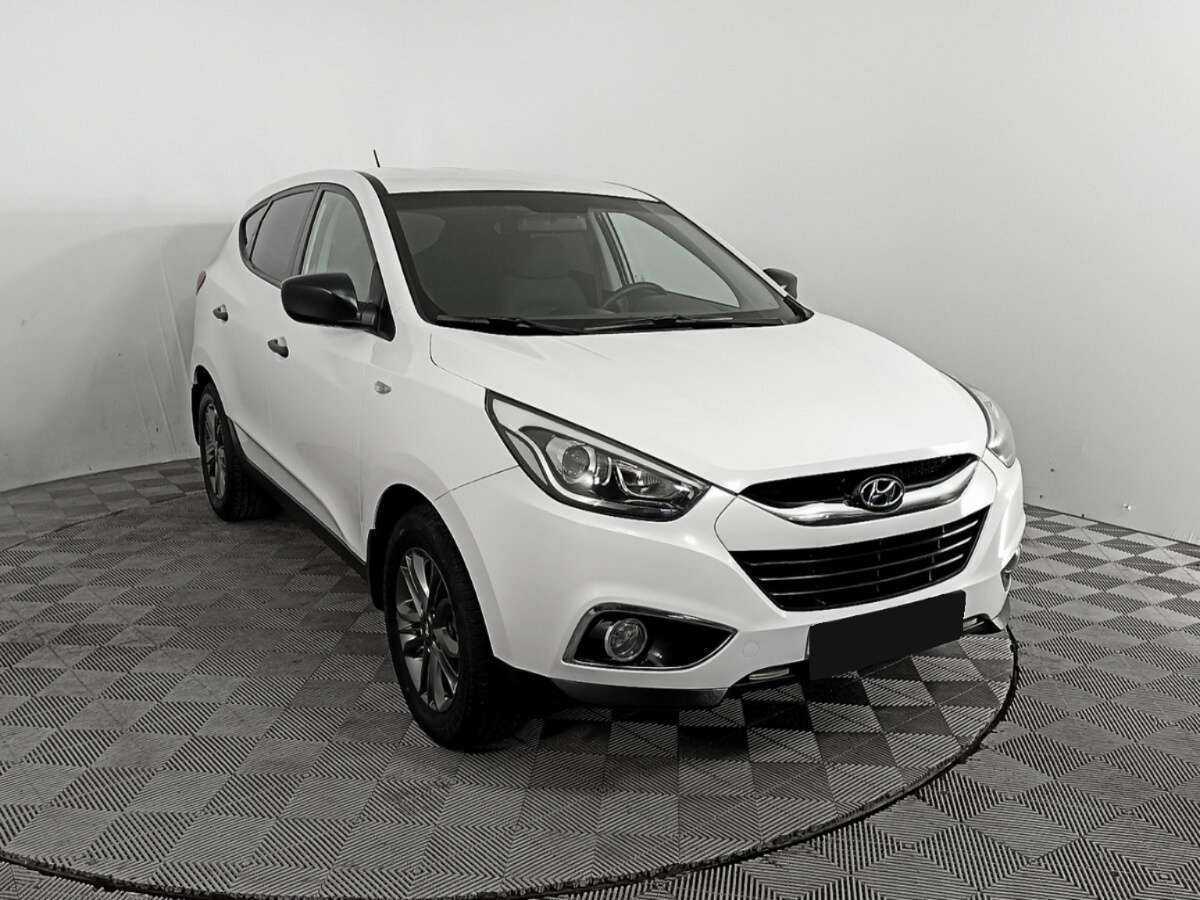 Hyundai ix35 б/у, 2014, Механическая. Фото: #2