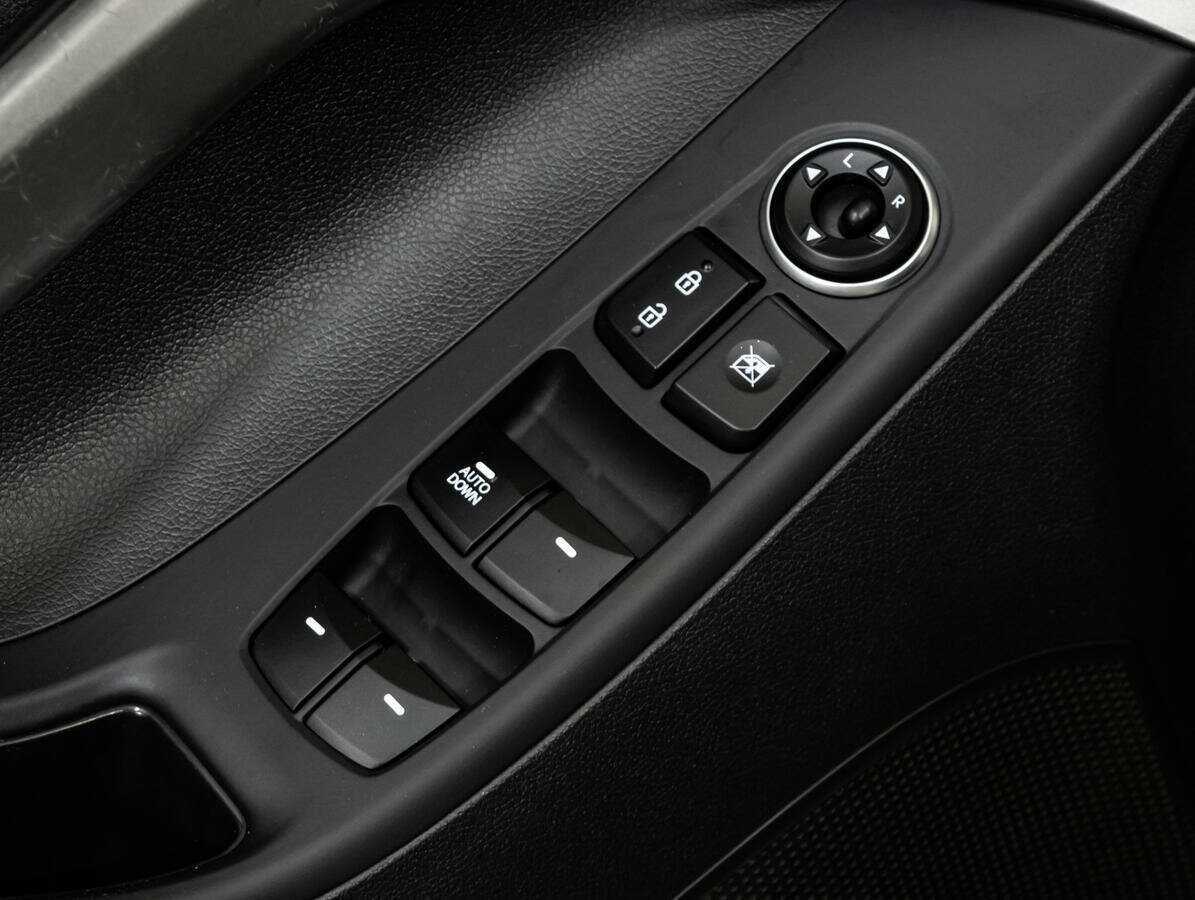 Hyundai Elantra б/у, 2015, Механическая. Фото: #14