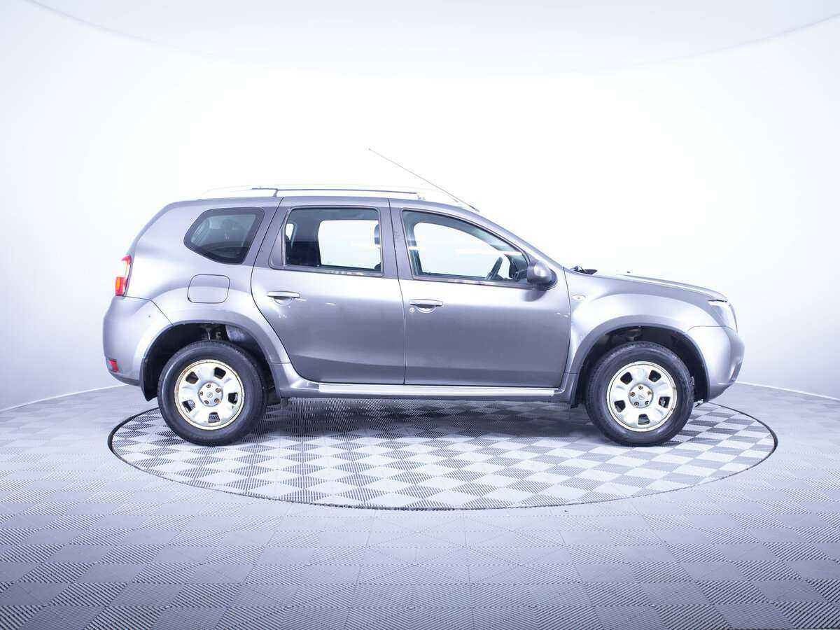 Nissan Terrano б/у, 2015, Механическая. Фото: #3