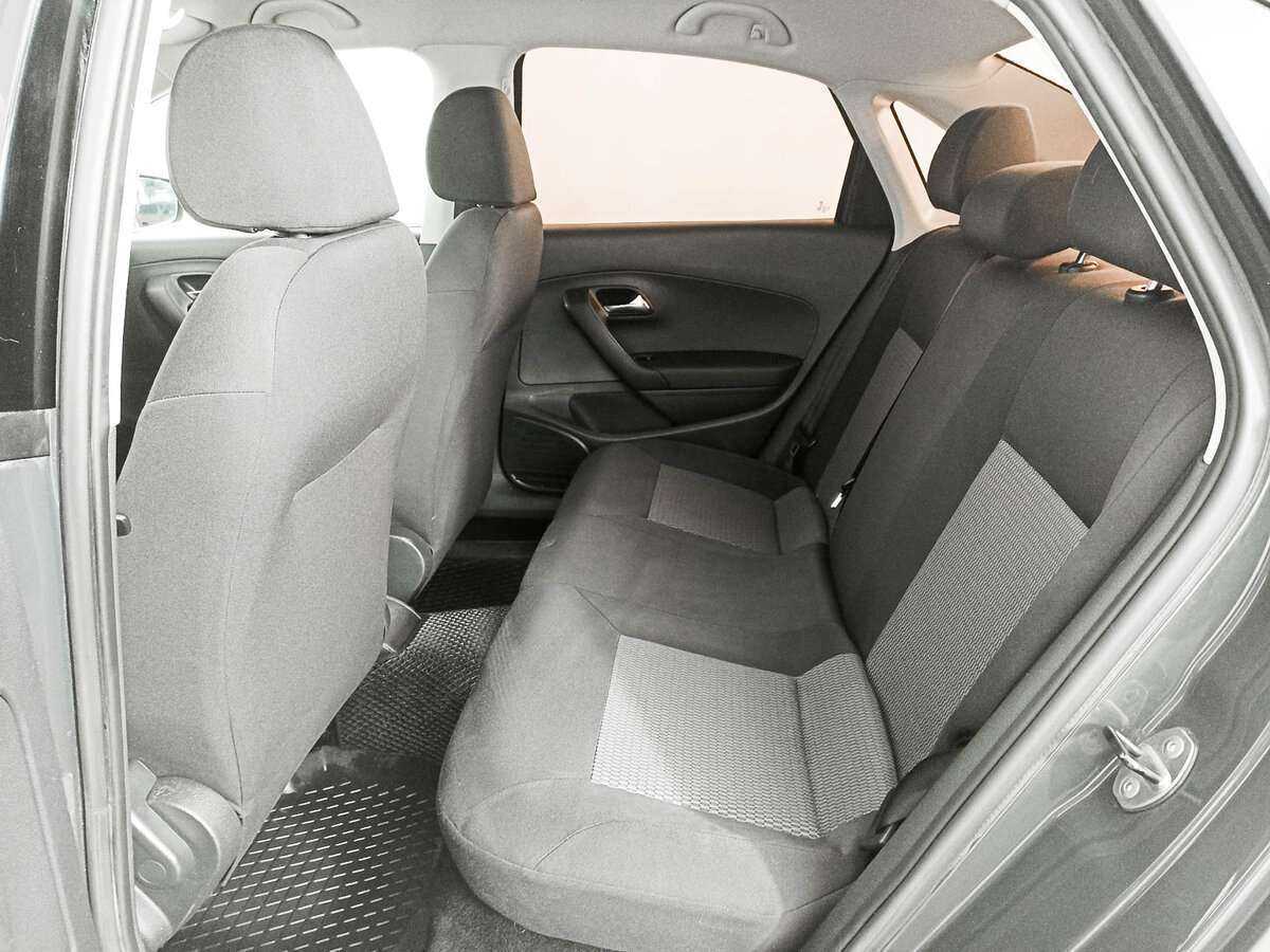 Volkswagen Polo б/у, 2013, Механическая. Фото: #8