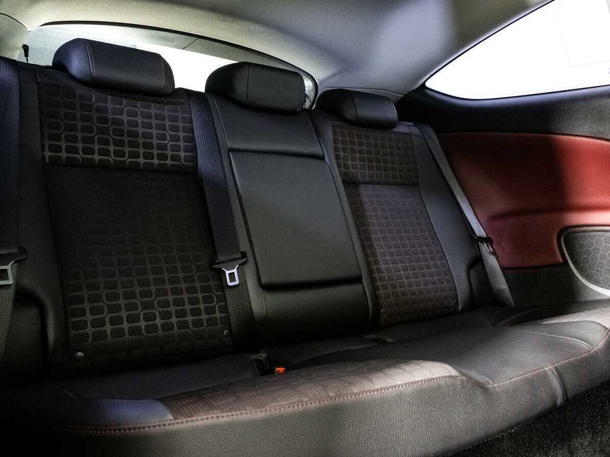 Opel Astra б/у, 2013, Автоматическая. Фото: #14