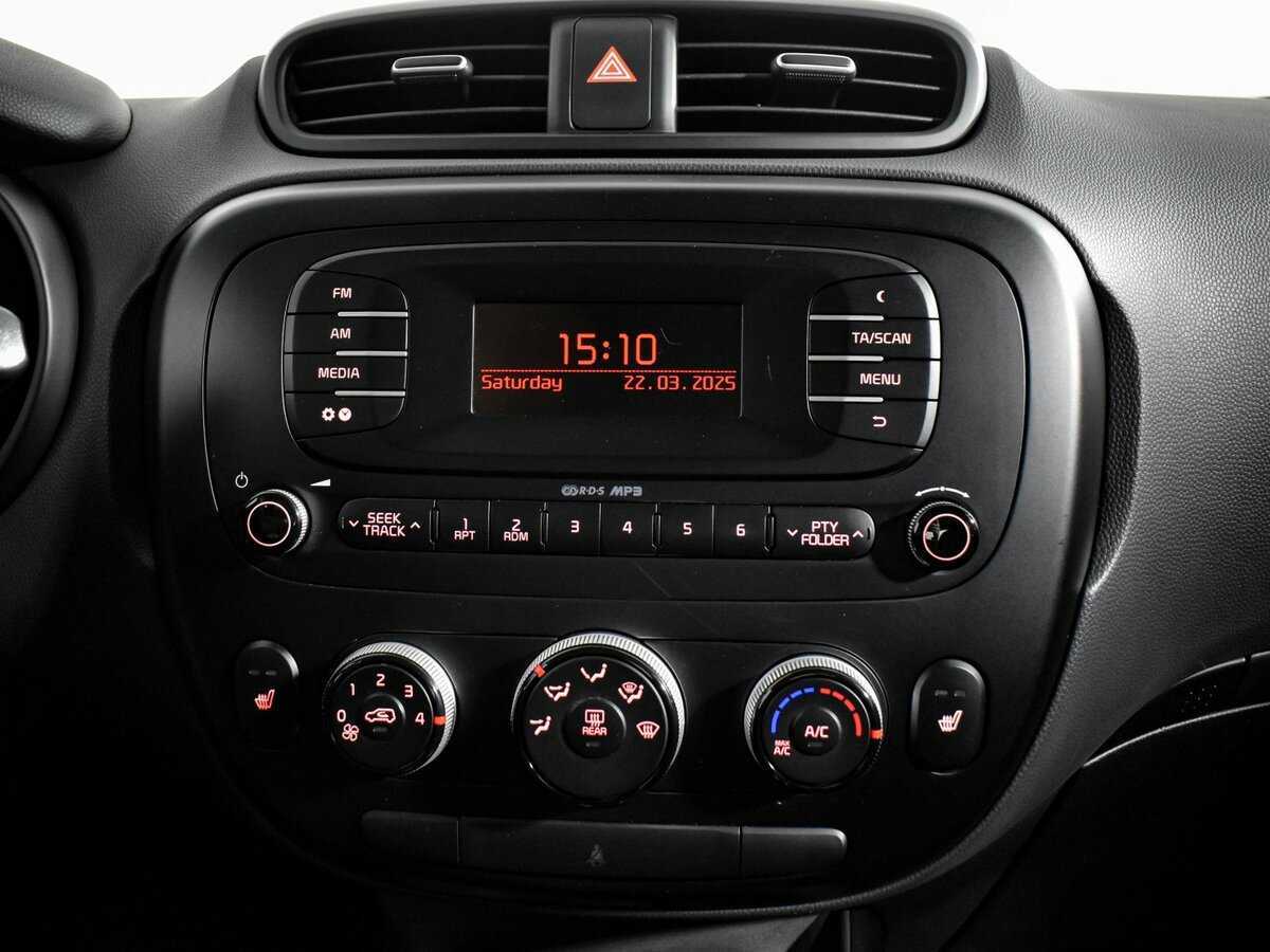 Kia Soul б/у, 2015, Механическая. Фото: #16