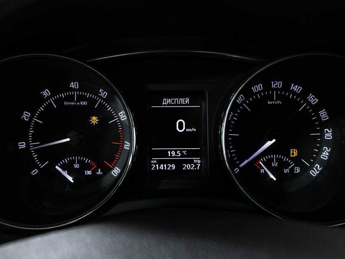 Skoda Superb б/у, 2012, Автоматическая. Фото: #11