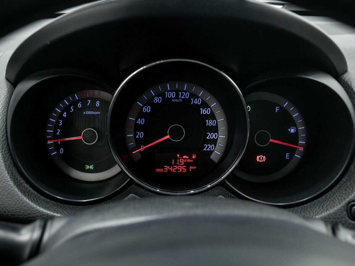 Kia Cerato б/у, 2012, Механическая. Фото: #18