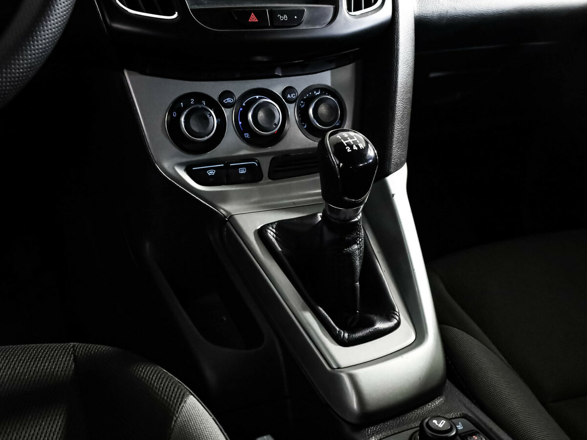 Ford Focus б/у, 2012, Механическая. Фото: #9