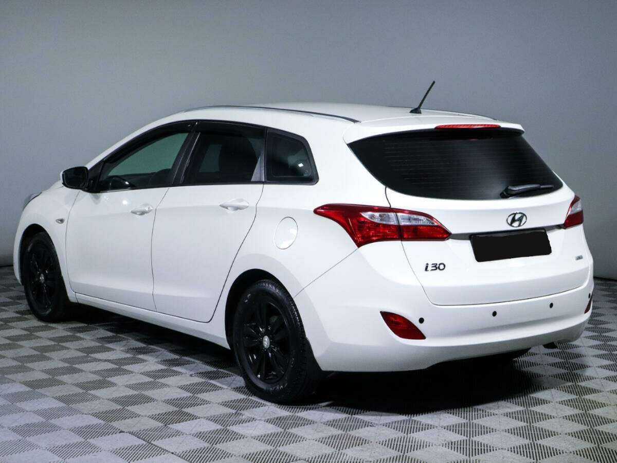 Hyundai i30 б/у, 2013, Автоматическая. Фото: #5