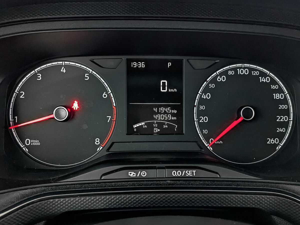 Volkswagen Polo б/у, 2021, Автоматическая. Фото: #12