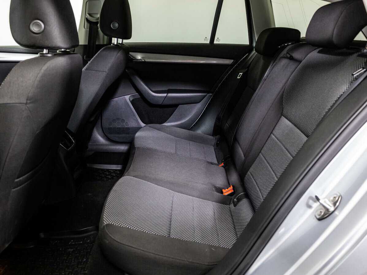 Skoda Octavia б/у, 2014, Роботизированная. Фото: #9