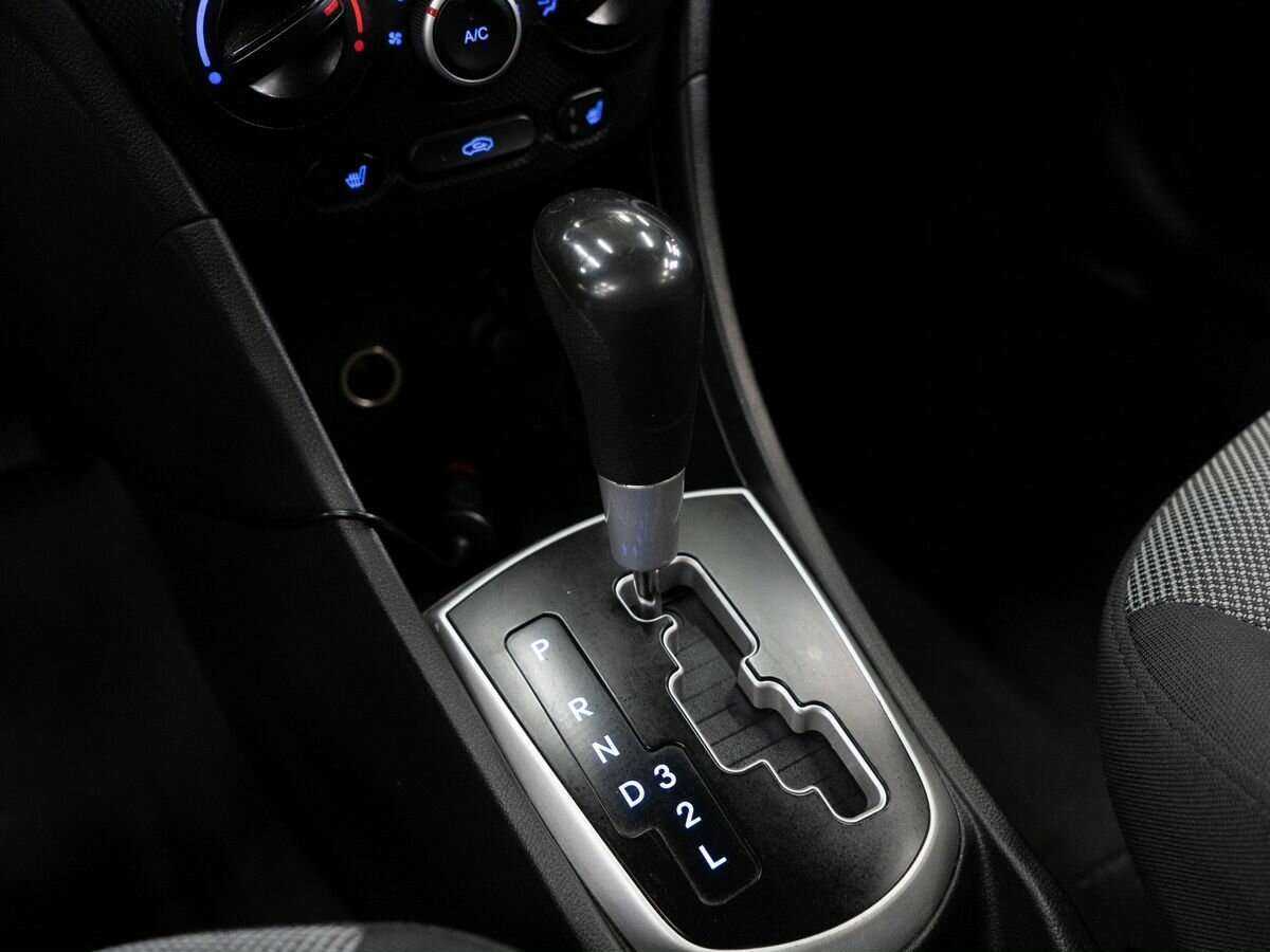 Hyundai Solaris б/у, 2013, Автоматическая. Фото: #9