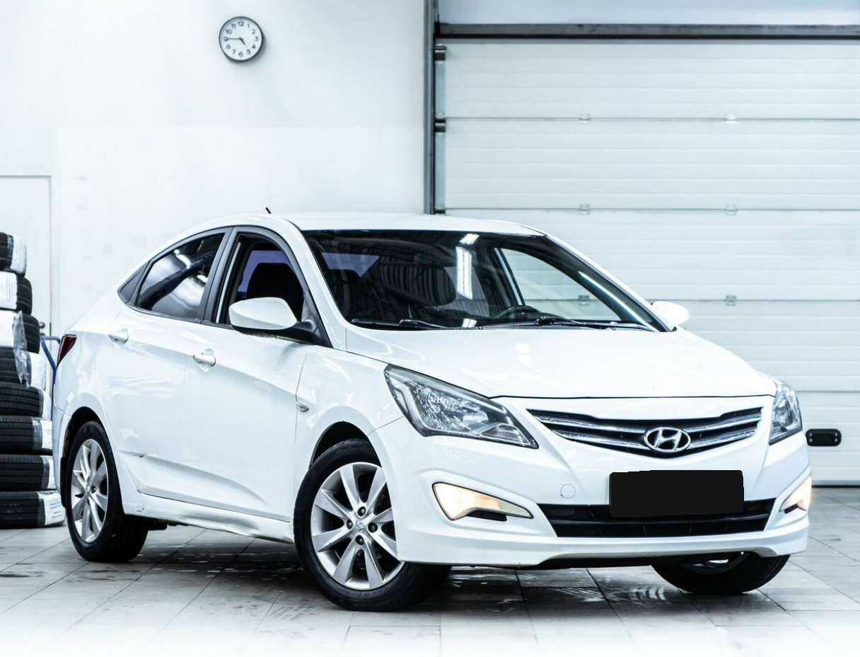Hyundai Solaris б/у, 2015, Автоматическая. Фото: #1