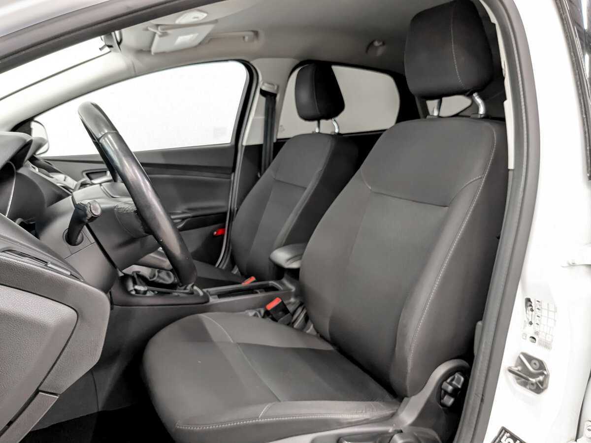 Ford Focus б/у, 2015, Механическая. Фото: #16