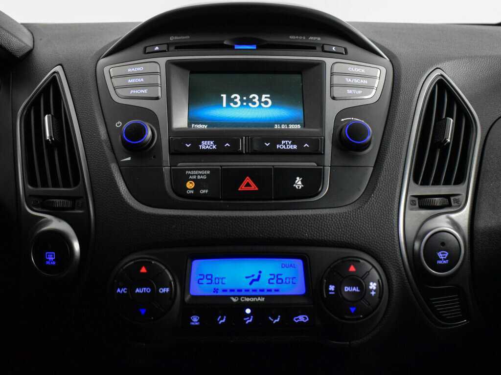 Hyundai ix35 б/у, 2014, Автоматическая. Фото: #12