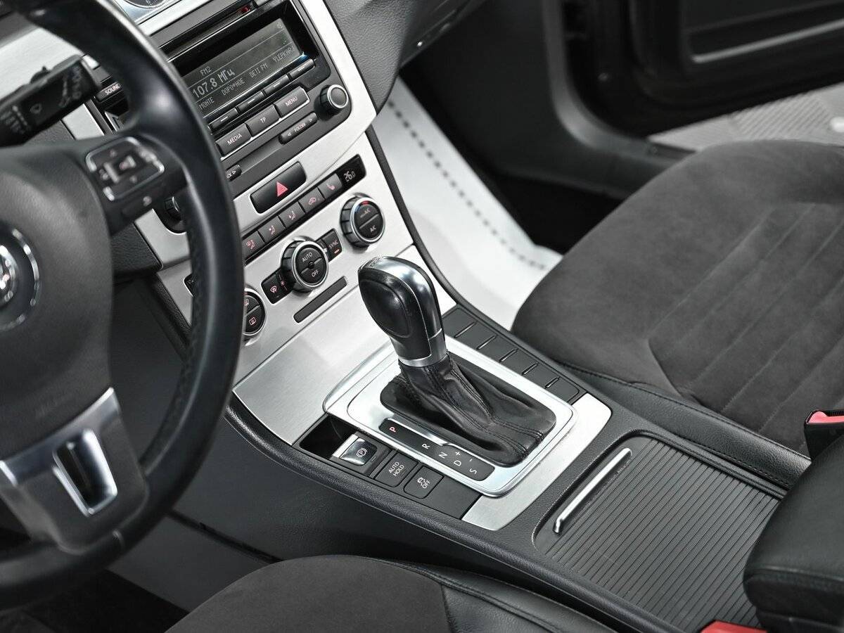 Volkswagen Passat б/у, 2012, Роботизированная. Фото: #11