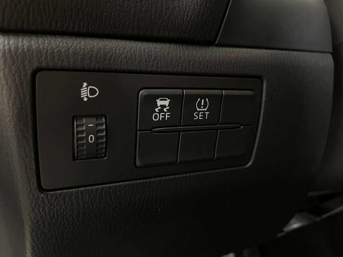 Mazda 3 б/у, 2014, Механическая. Фото: #8