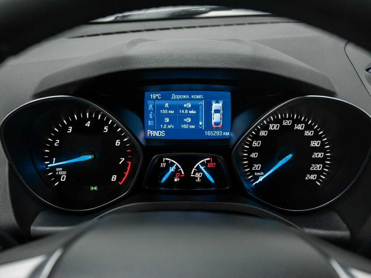 Ford Kuga б/у, 2015, Автоматическая. Фото: #17